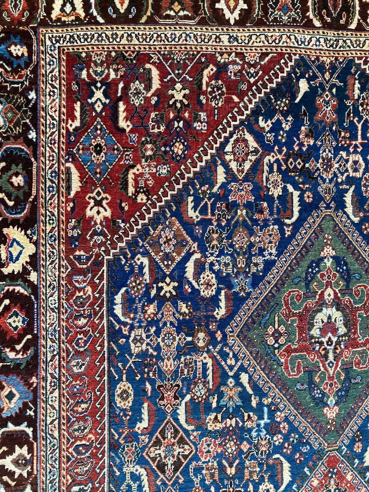 Textiles Antique Qashqai Rug 2.62m X 1.57m photo