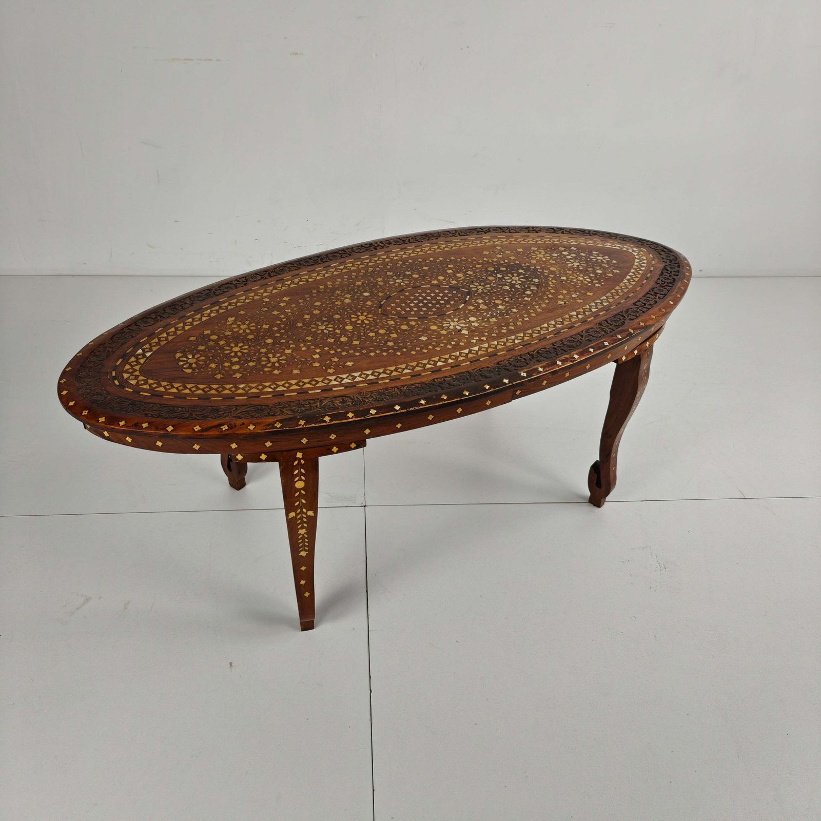 20th Century Anglo Indian Inlaid Bone Coffee Table photo Furniture