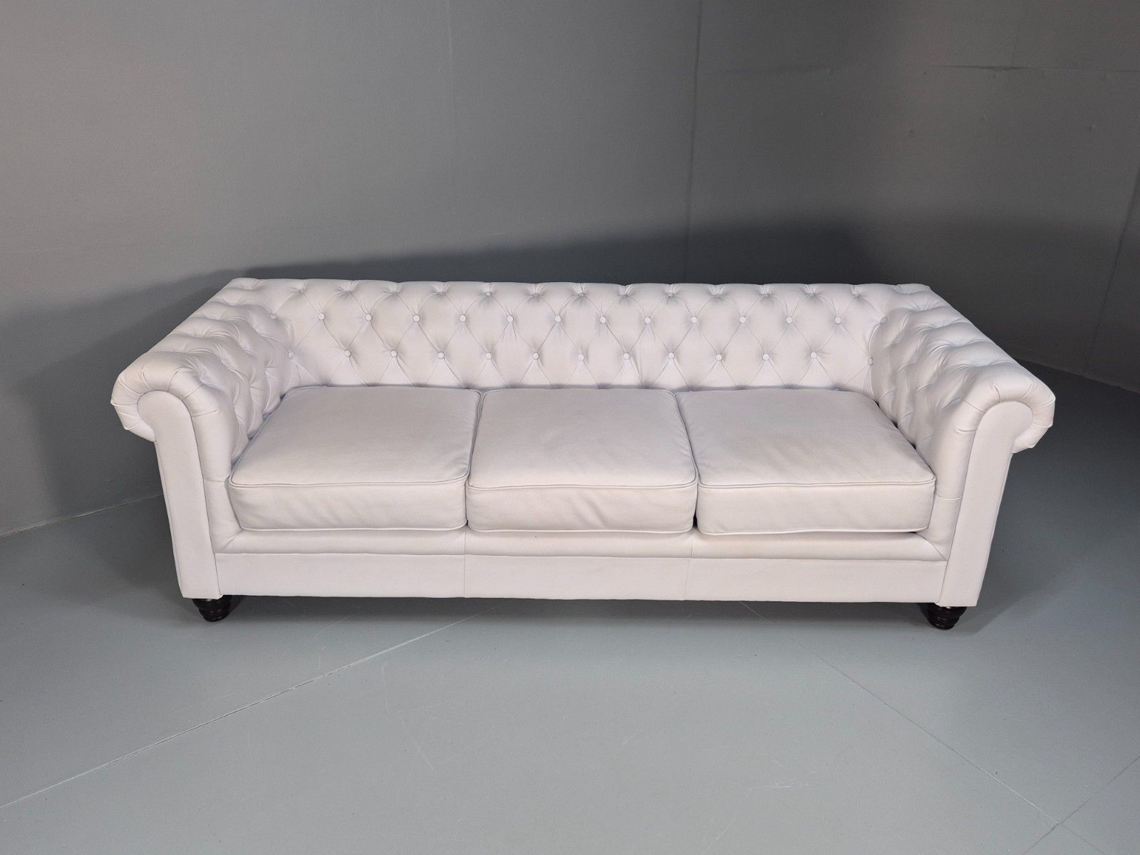 Vintage Faux Leather White Chesterfield Three Seater Retro Sofa Eb10450 Vche photo Furniture
