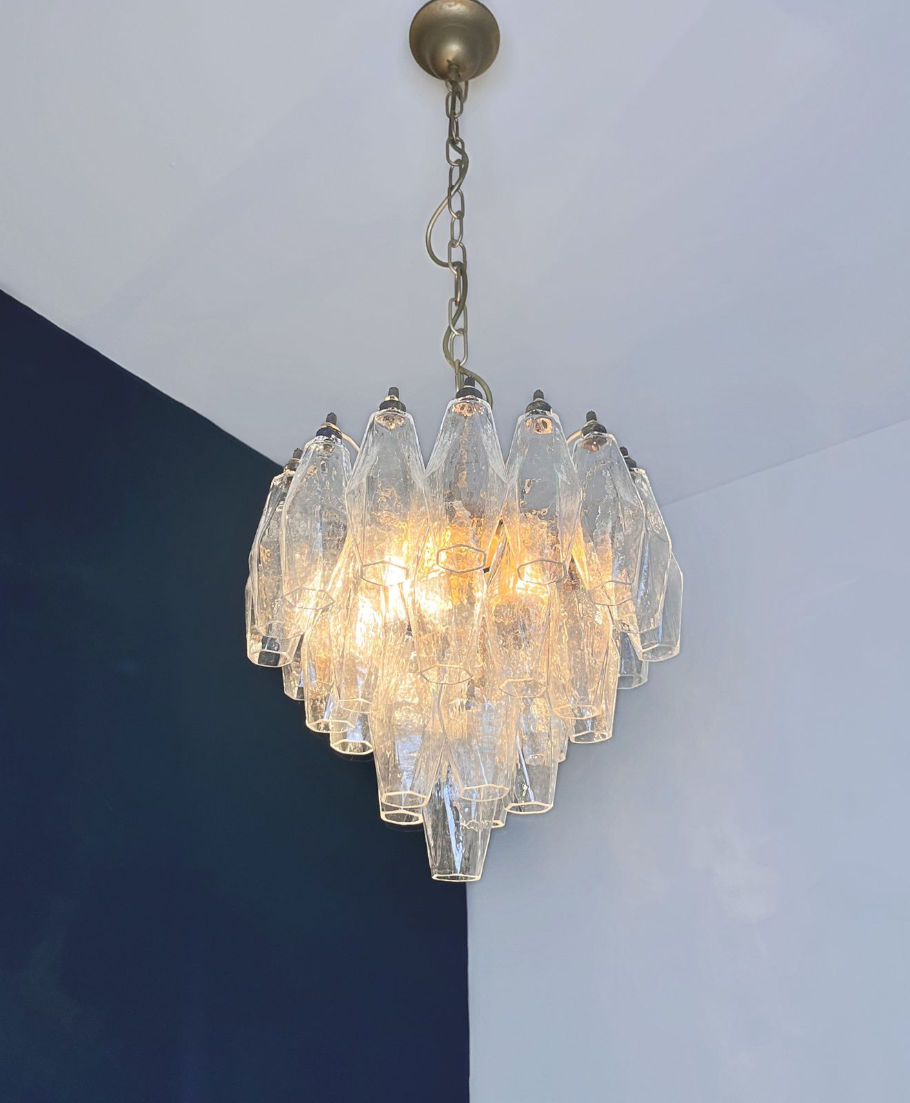 photo furniture Elegant Murano Poliedri Chandelier   Carlo Scarpa Design