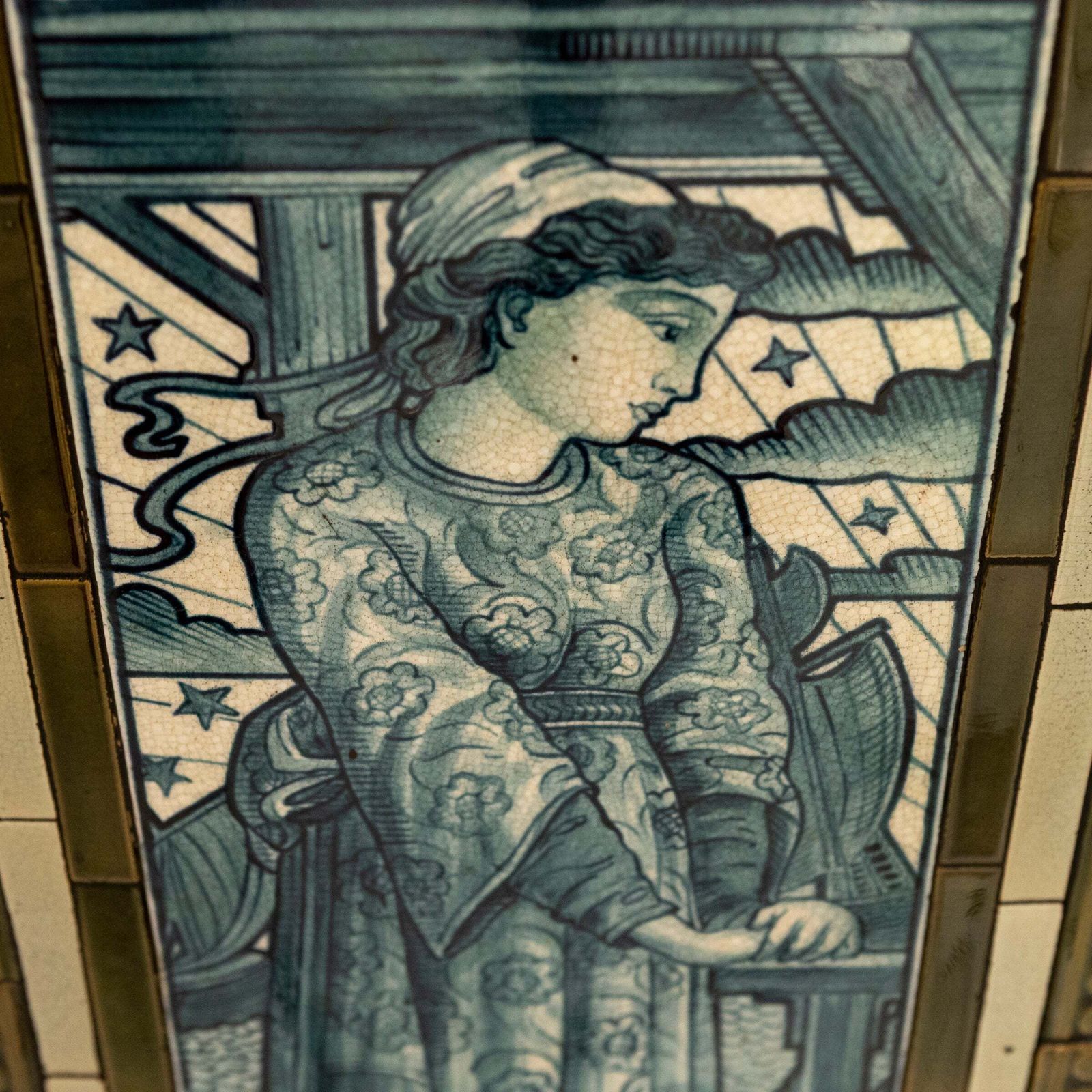 Antique Cast Iron Thomas Jeckyll Insert With William Morris Tiles photo vinterior