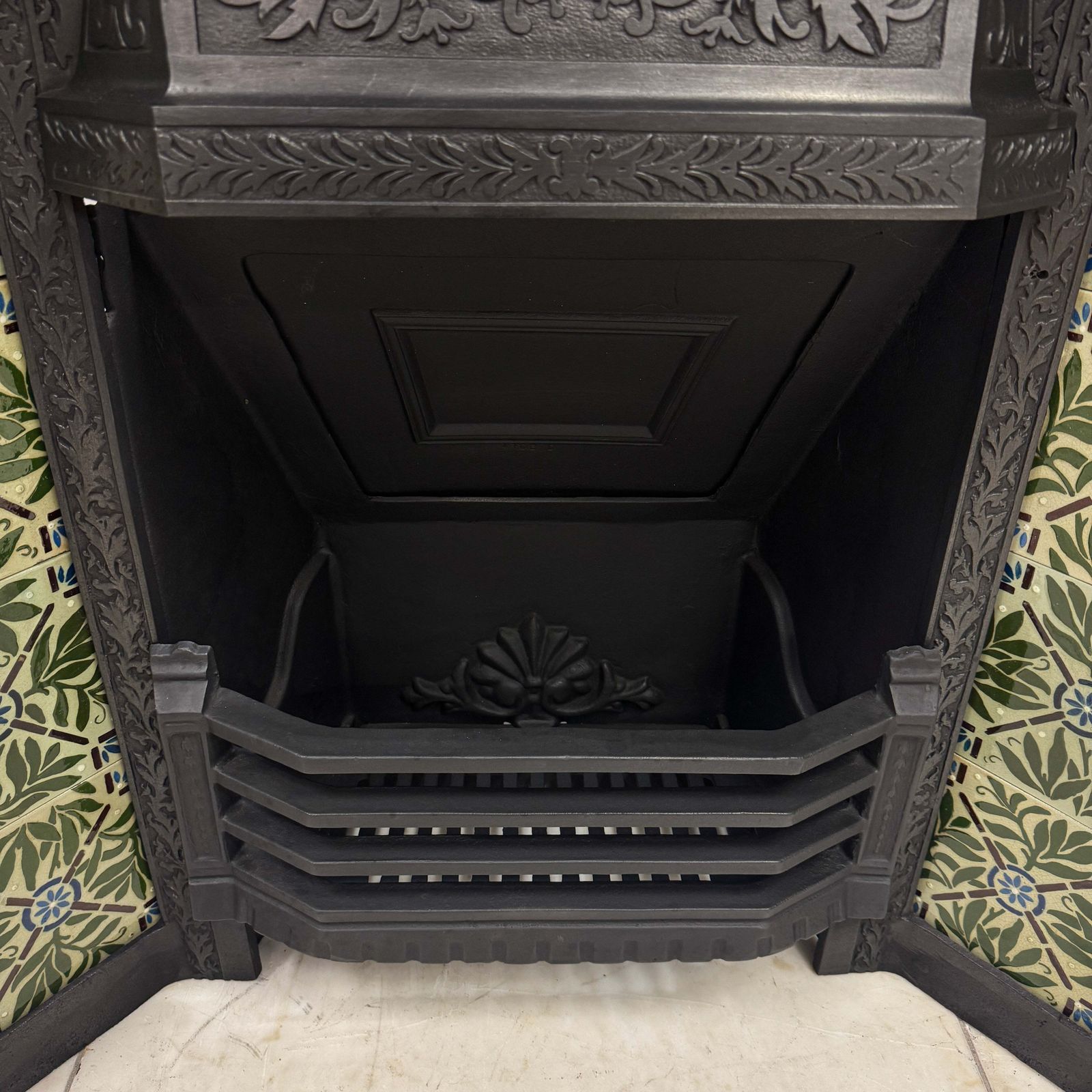 2500.0 Antique Victorian Fireplace Insert With Josiah Wedgwood Tiles photo