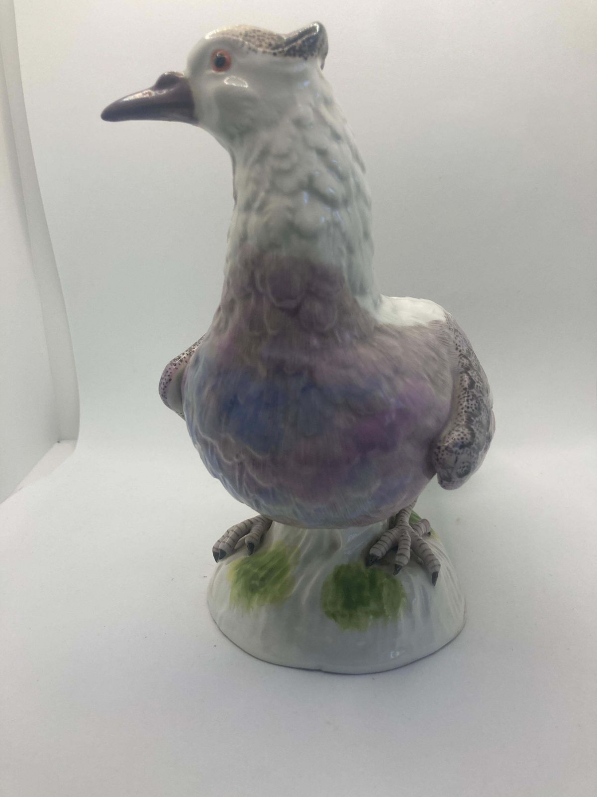 20th Century Porcelain Figure Of A Dove photo Home Decor