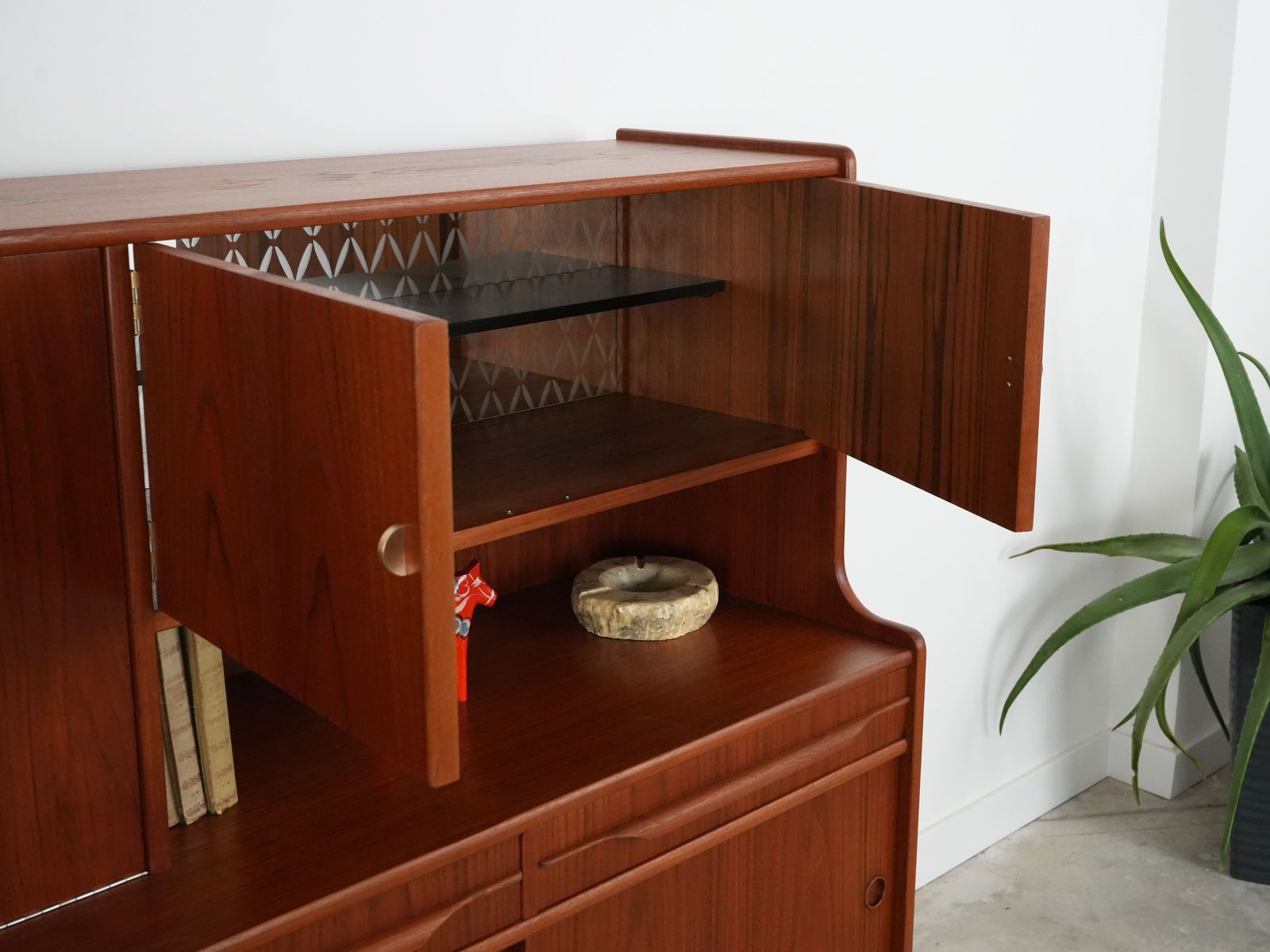 Teak Highboard, Danish Design, 1960s, Production: Denmark photo buy