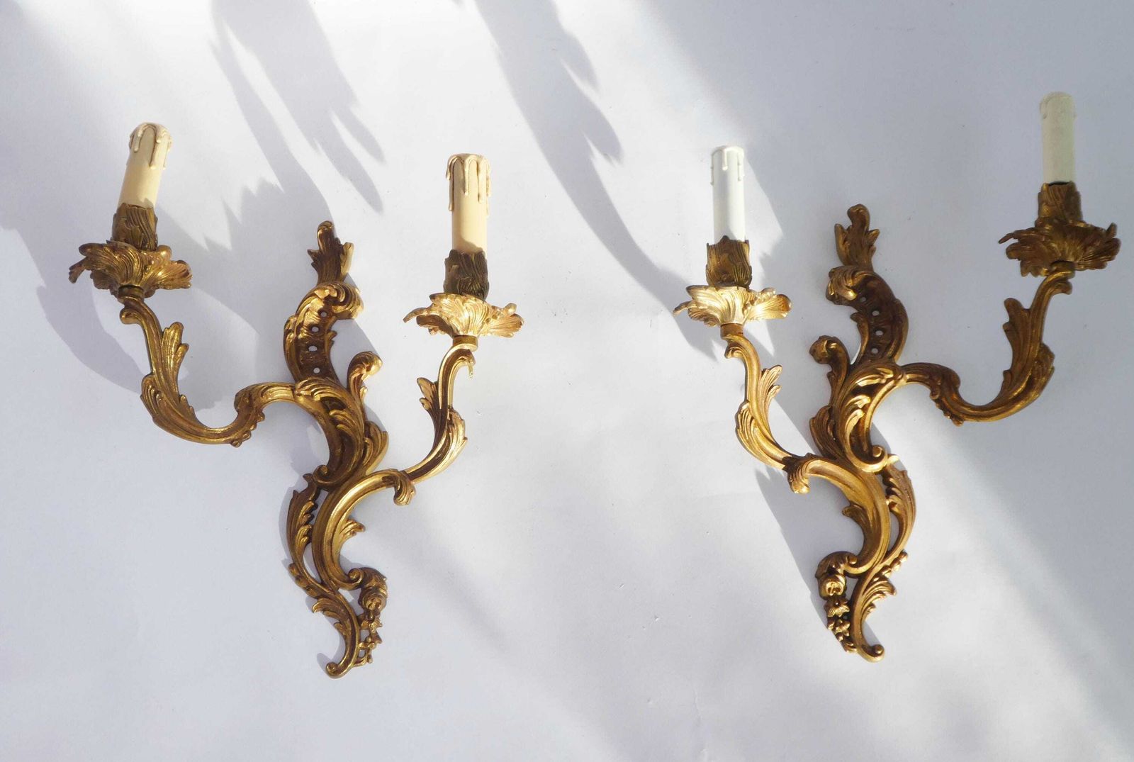 Antique French Pair Of Wall Lamps, Large Rococo Brass Wall Sconces, Pair Of Golden Appliqués photo Home Decor