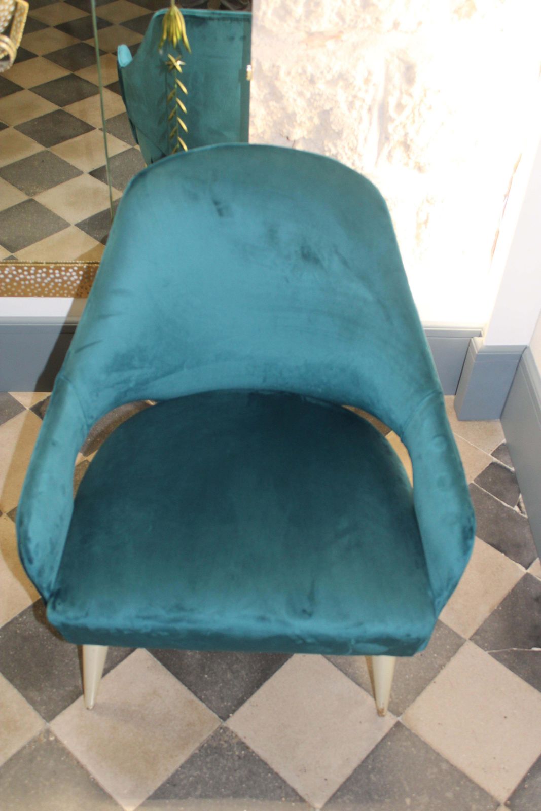 Pair Of Dassi Armchairs, 1950s Italy, Green Velvet, White Lacquered Wooden Feet photo 3423.0