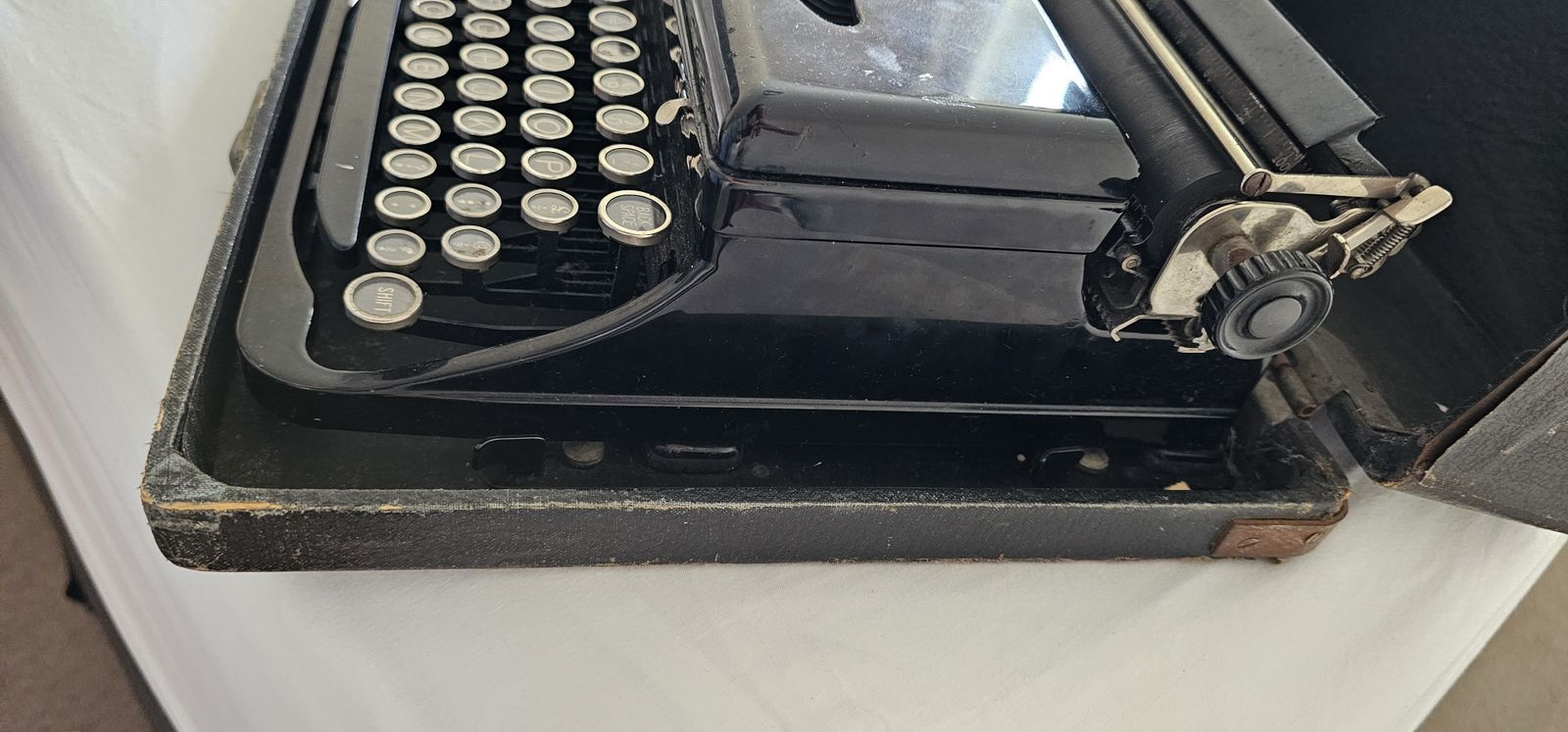 Royal Typewriter In A Travel Case 1930s photo Home Decor