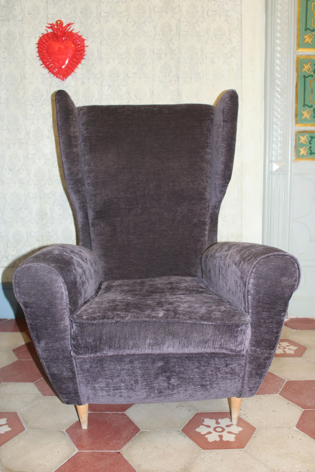 Italian Wingback Armchair By Paolo Buffa, 1950, Grey Velvet, Wooden Legs. photo vinterior
