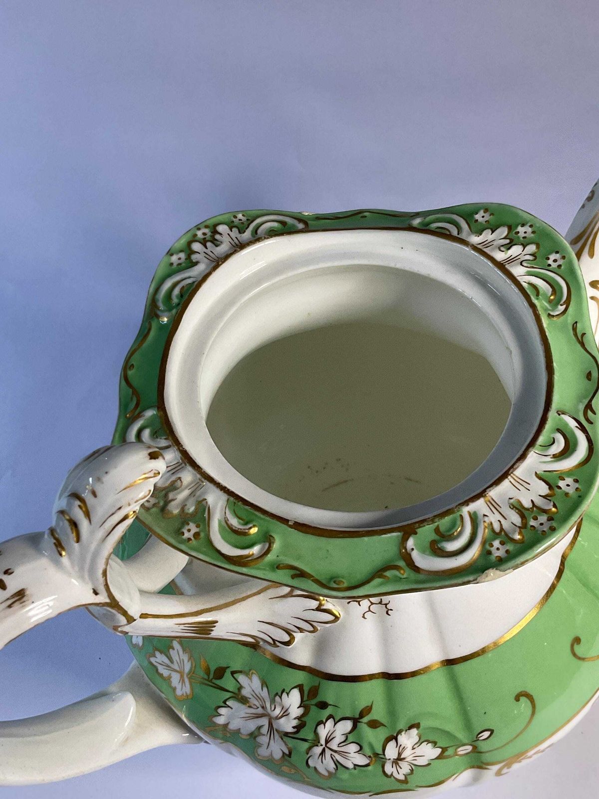 English Porcelain Teapot, Early 19th Century, With Provenance. A Rare Piece. photo Home Decor