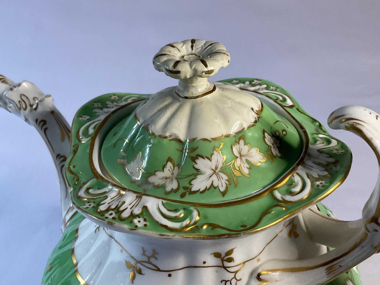 photo furniture English Porcelain Teapot, Early 19th Century, With Provenance. A Rare Piece.