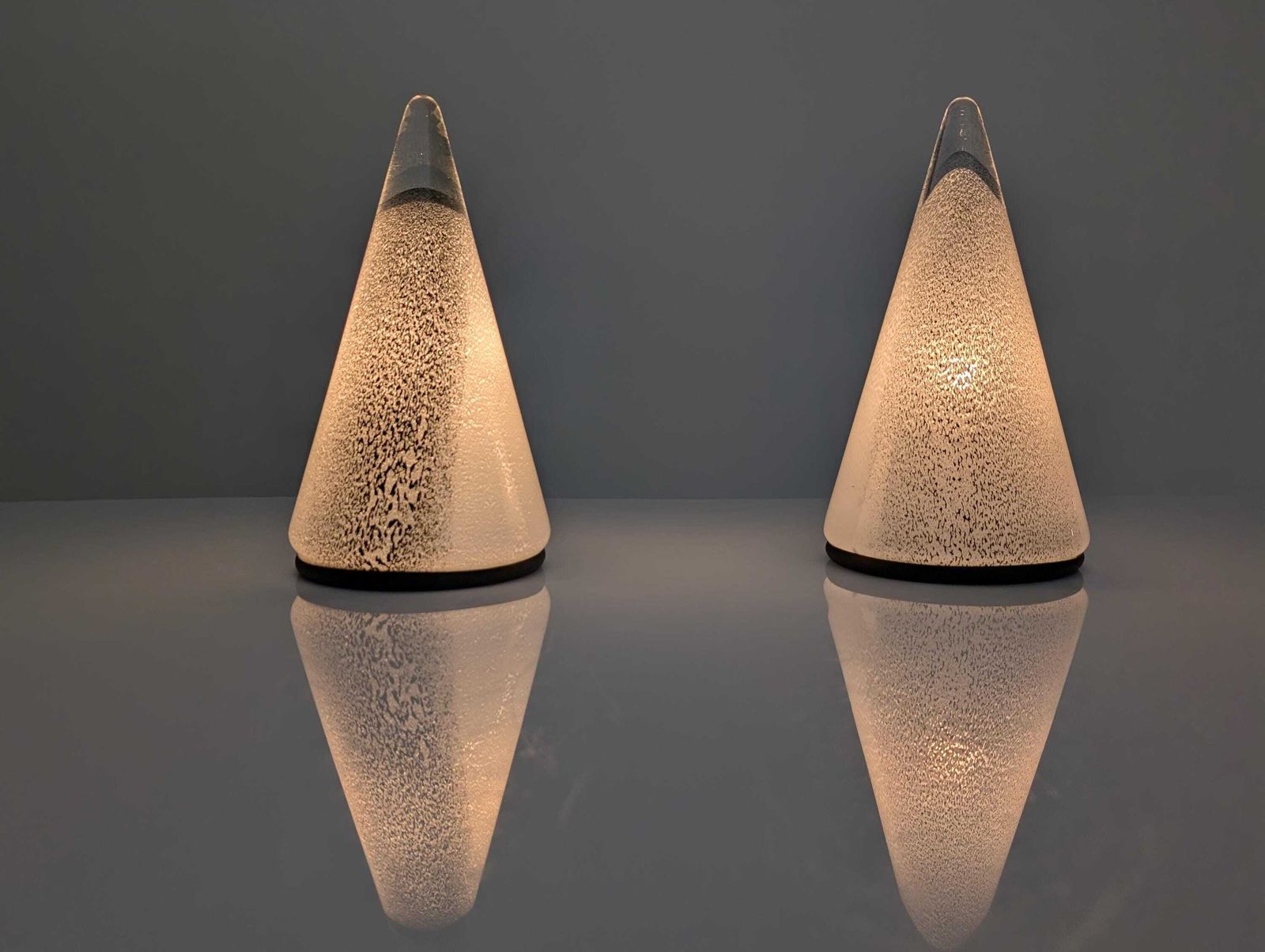 Pair Of Italian Murano Glass Conical Table Lamps From The 1980s photo Lighting