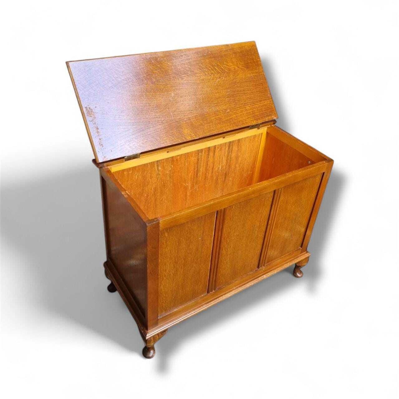 Vintage Oak Blanket Chest / C.W.S. Ltd London Cabinet Factory Enfield / C.1930s–1940s / Free Delivery photo Furniture