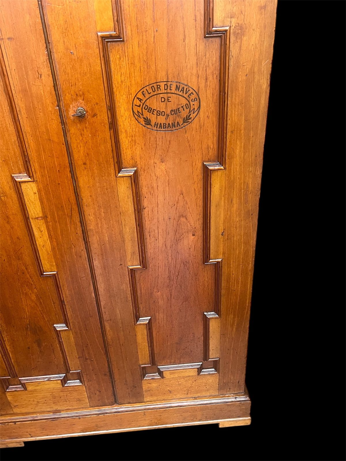 photo buy Stunning Rare Art Deco Cedar Wood Humidor Cigar Cabinet