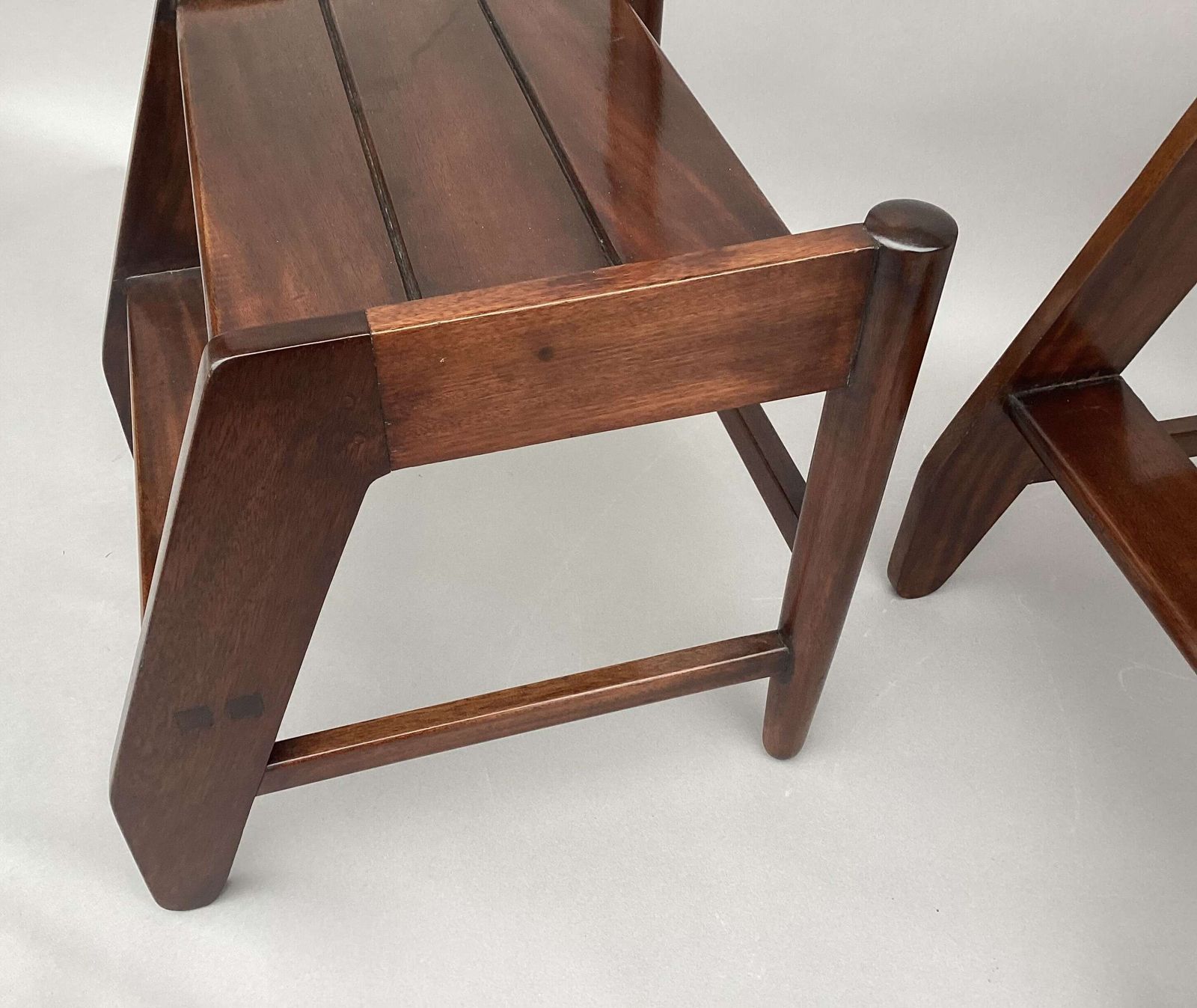photo vinterior Early C20th Pair Of Mahogany Library Steps Of Unusual Form