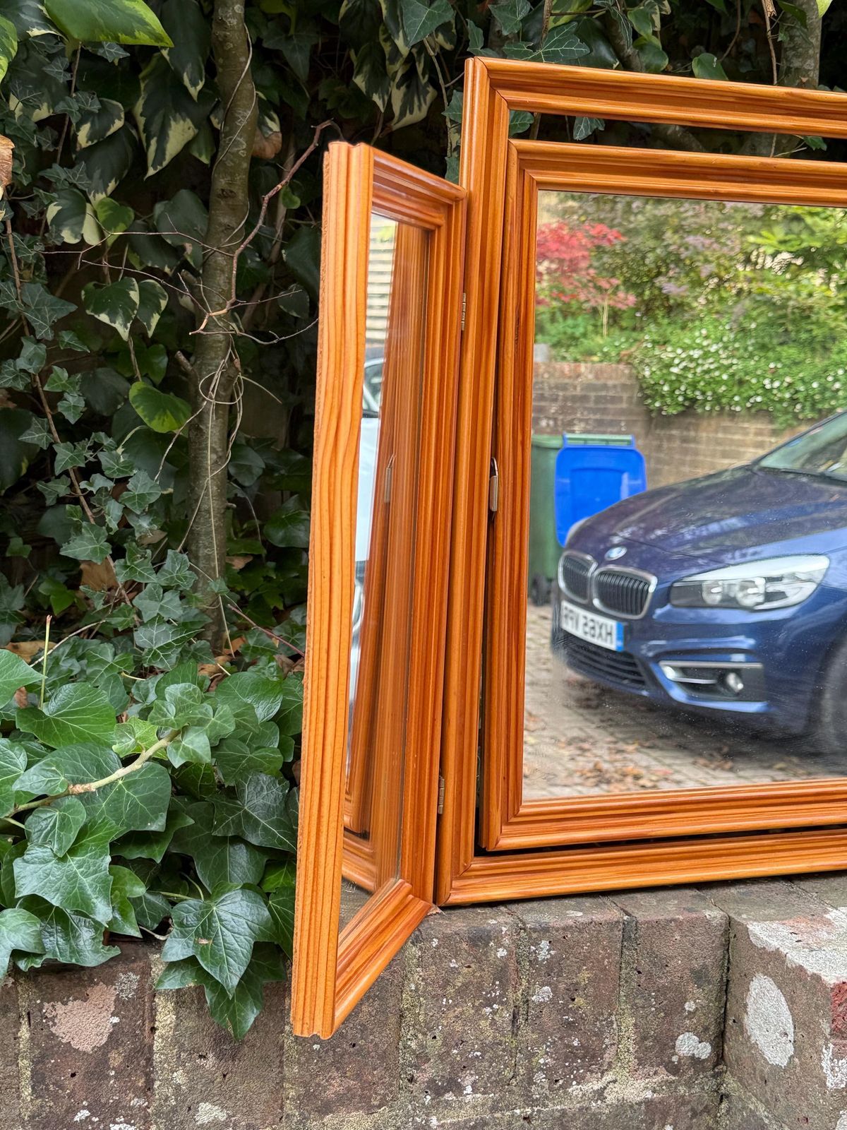 155.0 Vintage 1980s Pine Tri Fold Mirror – Retro Dressing Table Or Vanity Mirror / Warm Honey Wood Folding Mirror, Vintage Triple Mirror photo