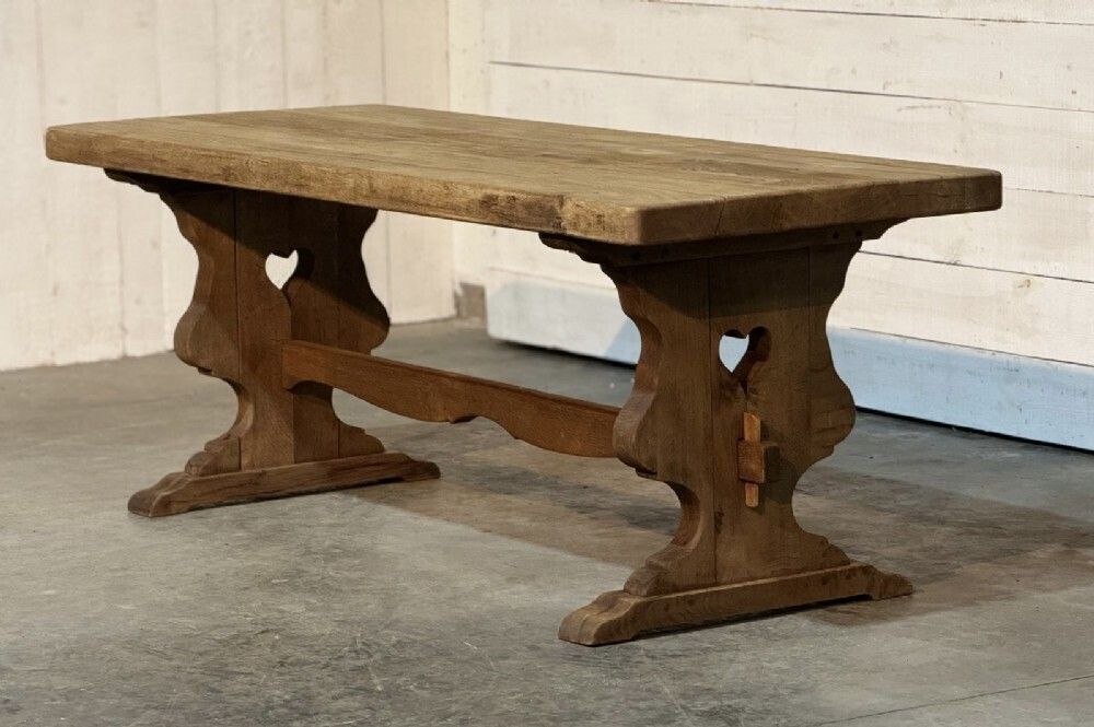 photo vinterior French Oak Farmhouse Dining Table