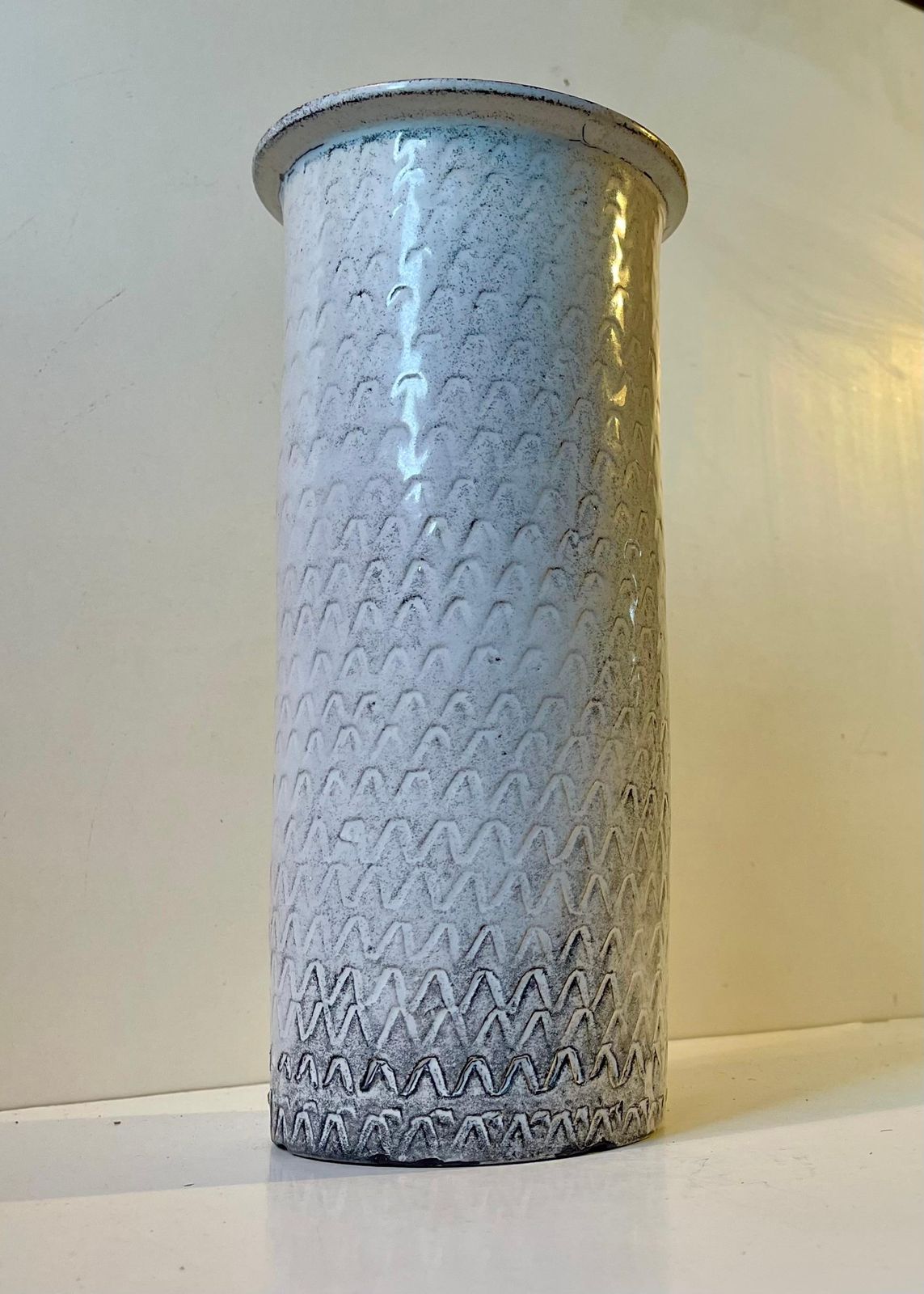 Svend Hammershøi Cylindrical Vase In Black & White Ash Glazes F Herman A. Kähler photo Home Decor
