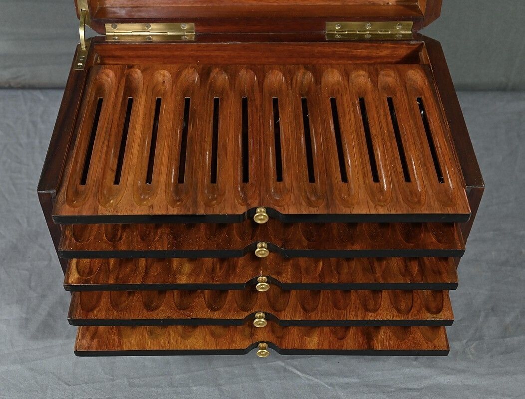 1110.0 Marquetry Cigar Humidor, Napoleon III Period – Mid 19th Century photo
