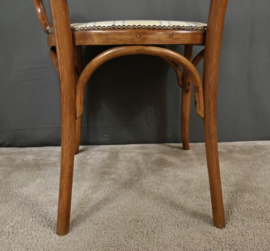photo buy Curved Beech Armchair, Maison Fischel, Art Nouveau – Early 20th Century