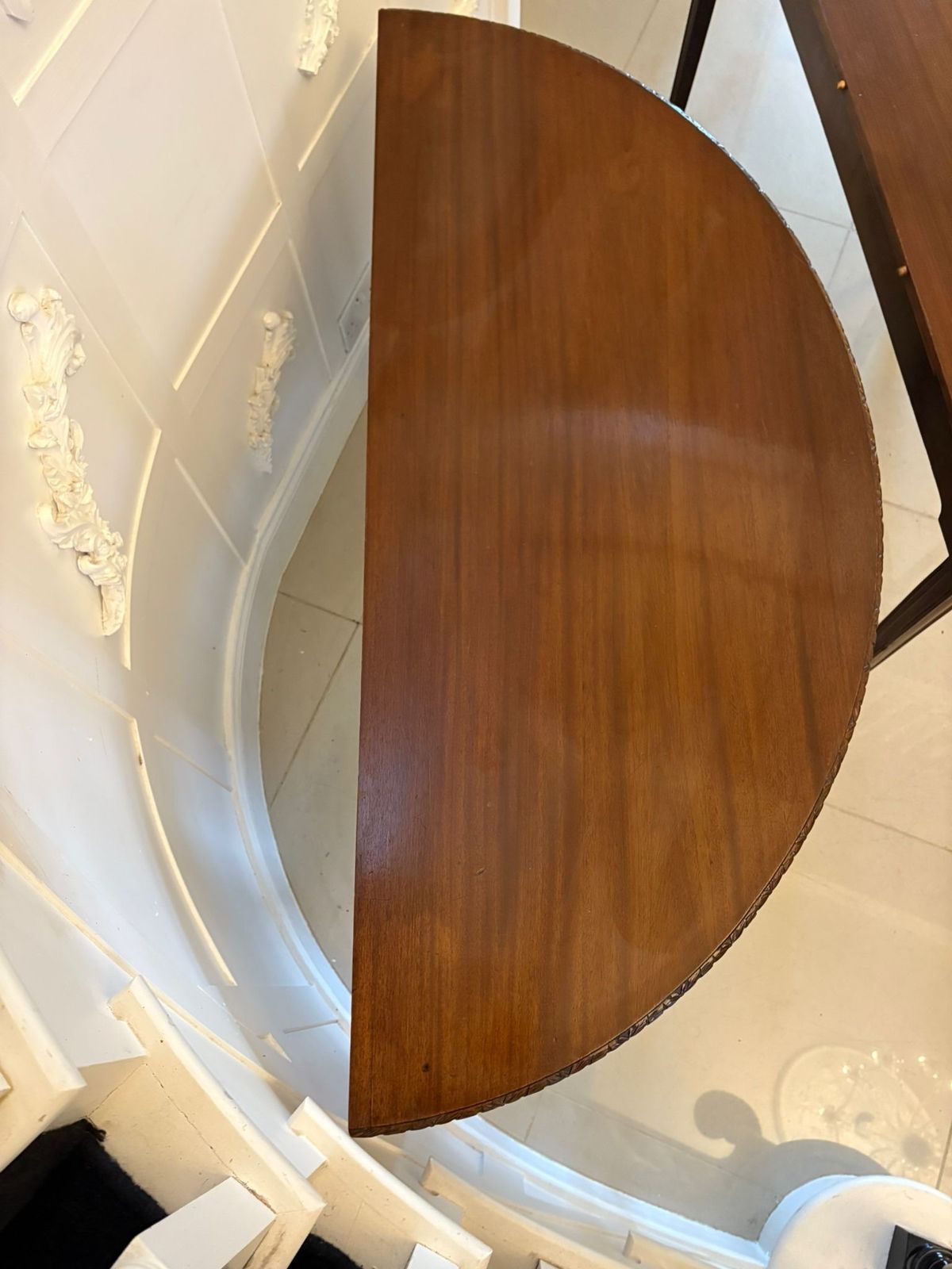 photo vintage Large Pair Of Antique 19th Century Mahogany Demilune Side Tables