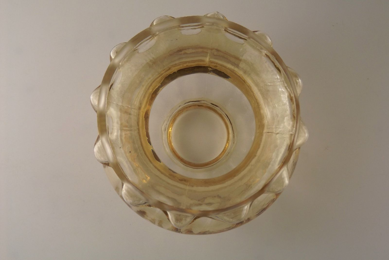 Paire assortie de tulipes de remplacement en verre bullé ambré, mid-century photo buy