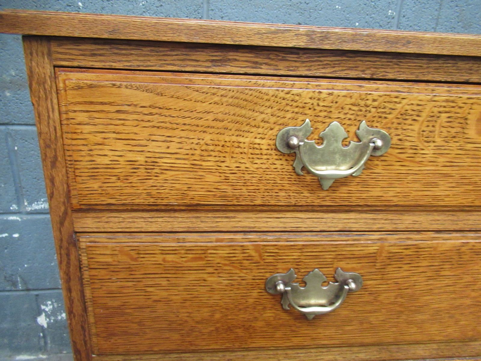 395.0 Oak Four Drawer Small  Chest Of Drawers photo