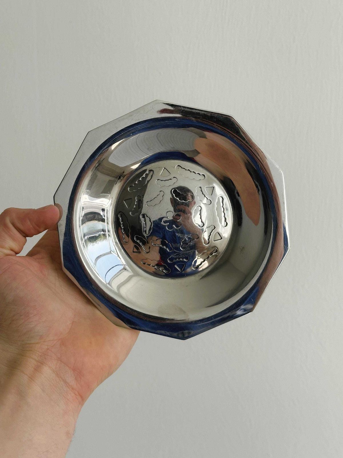 Antique Butter Dish In Shiny Silver Metal, Vintage Shell, Elegant And Retro Table Decoration, Antique Gift photo 133.0