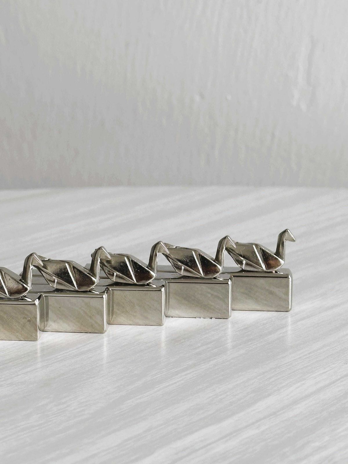 Lot de 6 porte-couteaux en métal argenté, oiseaux origami photo furniture