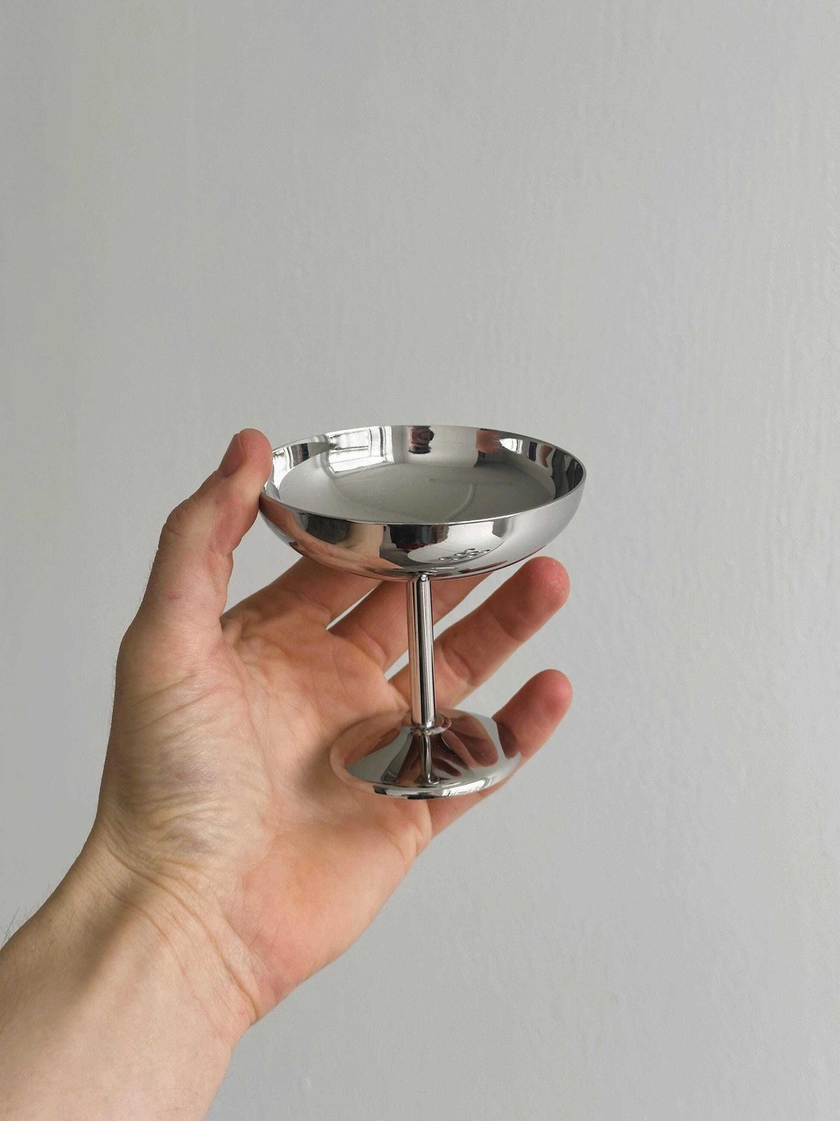 8 coupelles sur pied en acier inoxydable, style Letang Remy, fabrication française, art de la table en métal, service à dessert, idée cadeau. photo Décoration