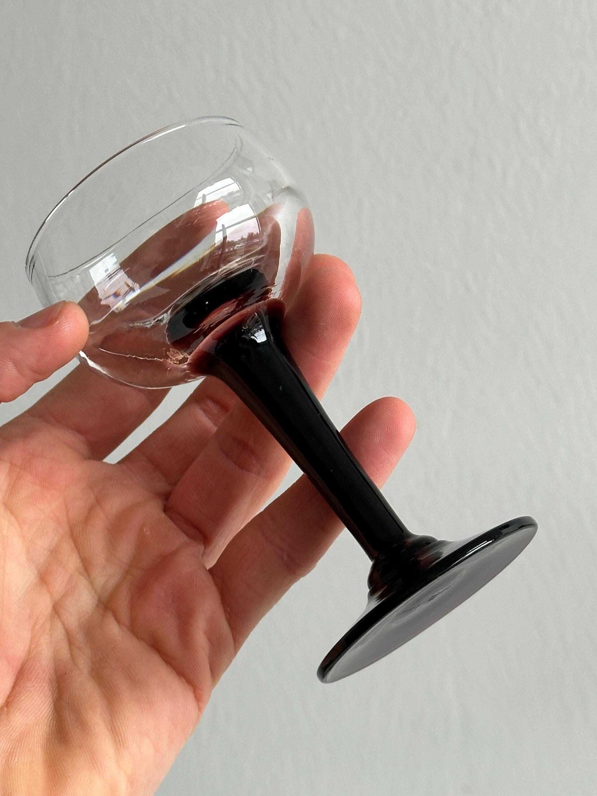 Set Of 10 Vintage Liqueur Glasses, Black Foot, Transparent Thick Glass, Chic Table Decoration, Elegant Retro Style, Digestive Glasses photo 78.0