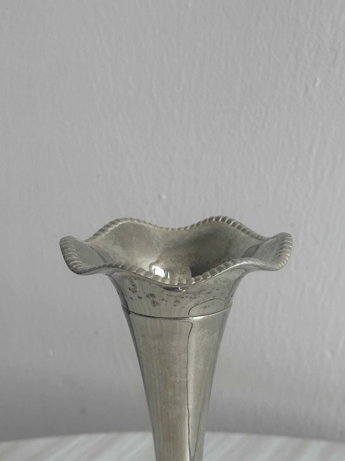 Single Flower Vase In Shiny Silver Metal, Chic Antique Patina, Unique Object For Refined Decoration photo Home Decor