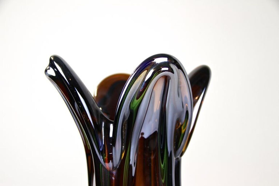 20th Century Murano Glass Vase With Iridiscent Chrome Effect, It Circa 1970 photo for sale