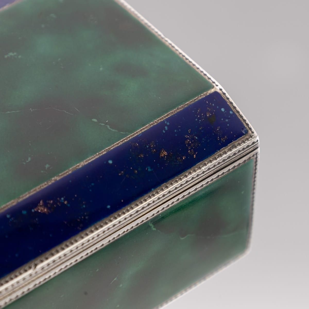 photo vinterior Antique 20th Century German Solid Silver & Enamel Cigarette Box C.1900