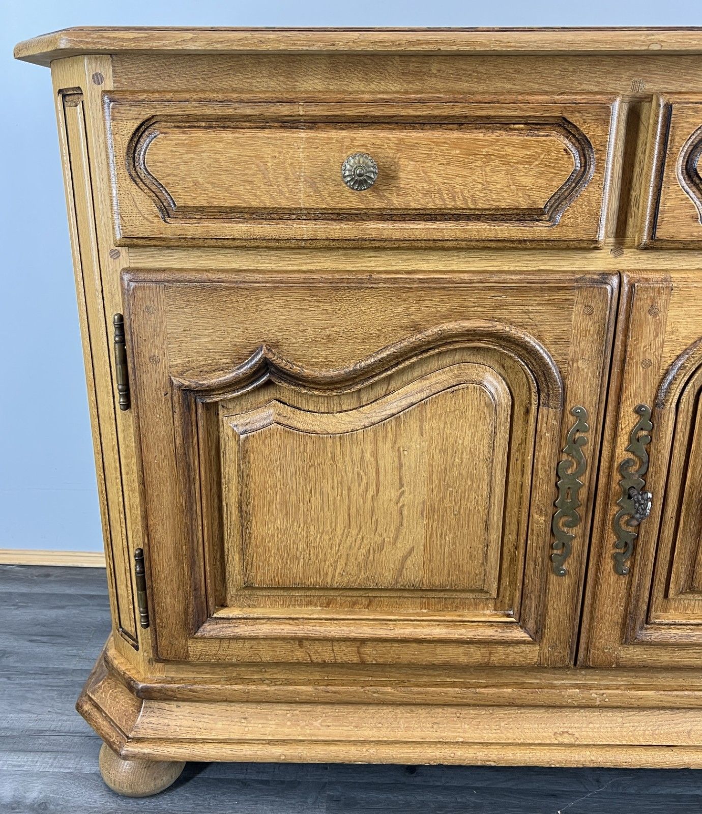 Cabinet Vintage French Oak 2 Door Carved Sideboard With Drawers Lot 4399 photo 499.0