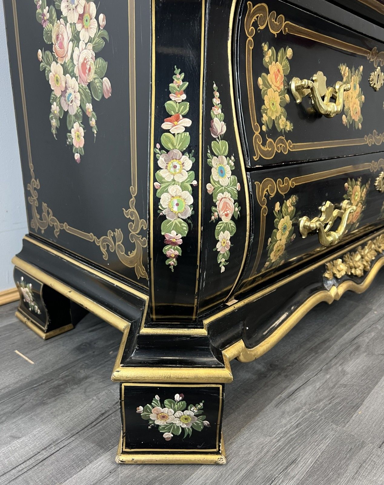 photo for sale Cabinet Vintage French Style Painted Floral 3 Drawer Chest Sideboard Lot 4397