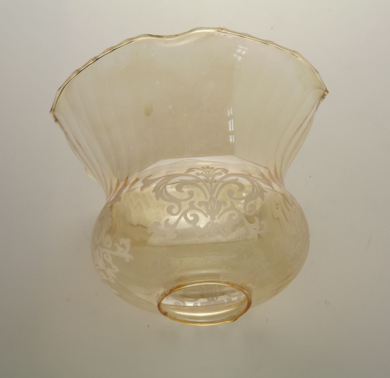 Lighting Set Of 2 Vintage Glass Bell Shades In Smoked Amber Glass With Scroll Motif And Ribbed Effect photo