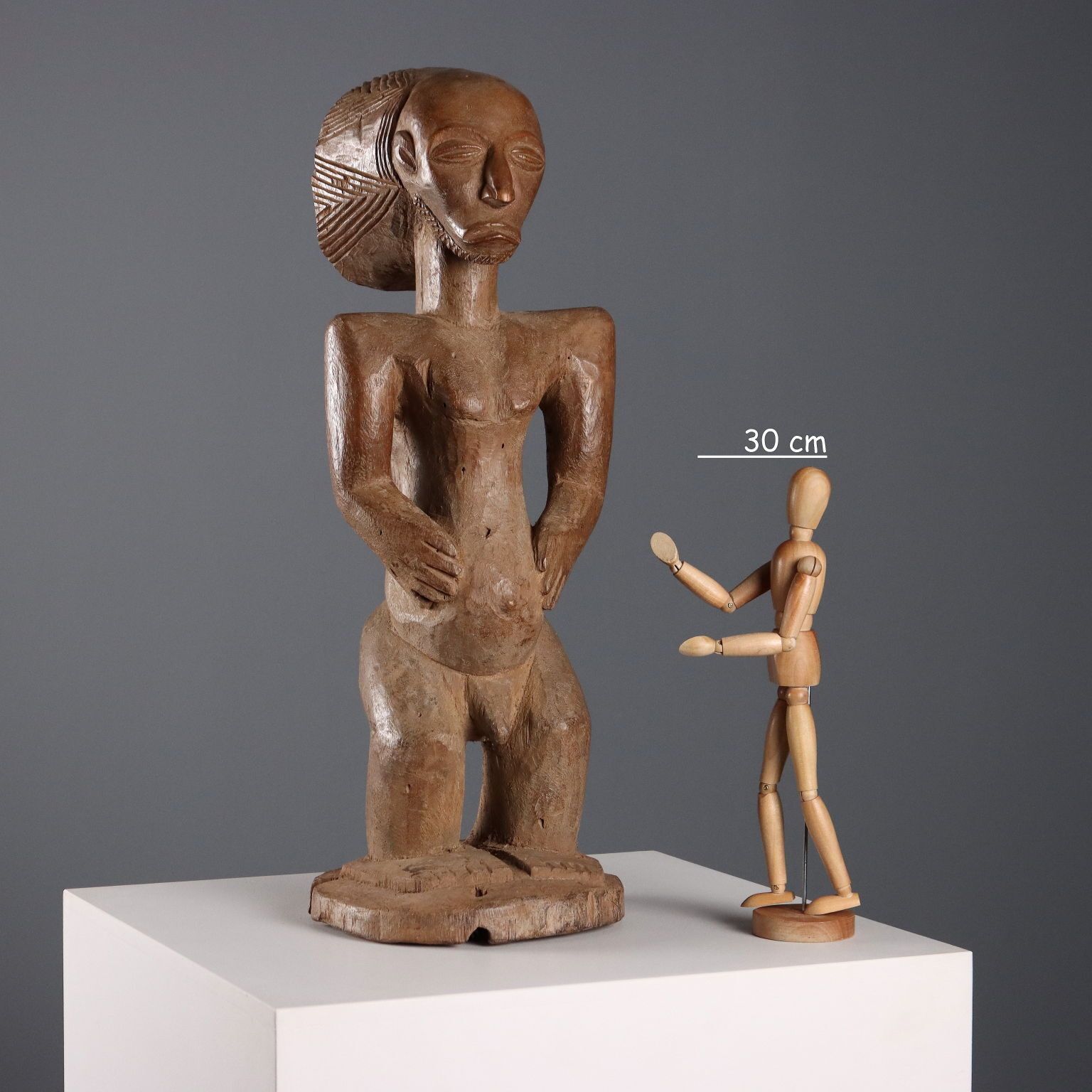 Figura Di Antenato Scultura In Legno Arte Hemba photo furniture
