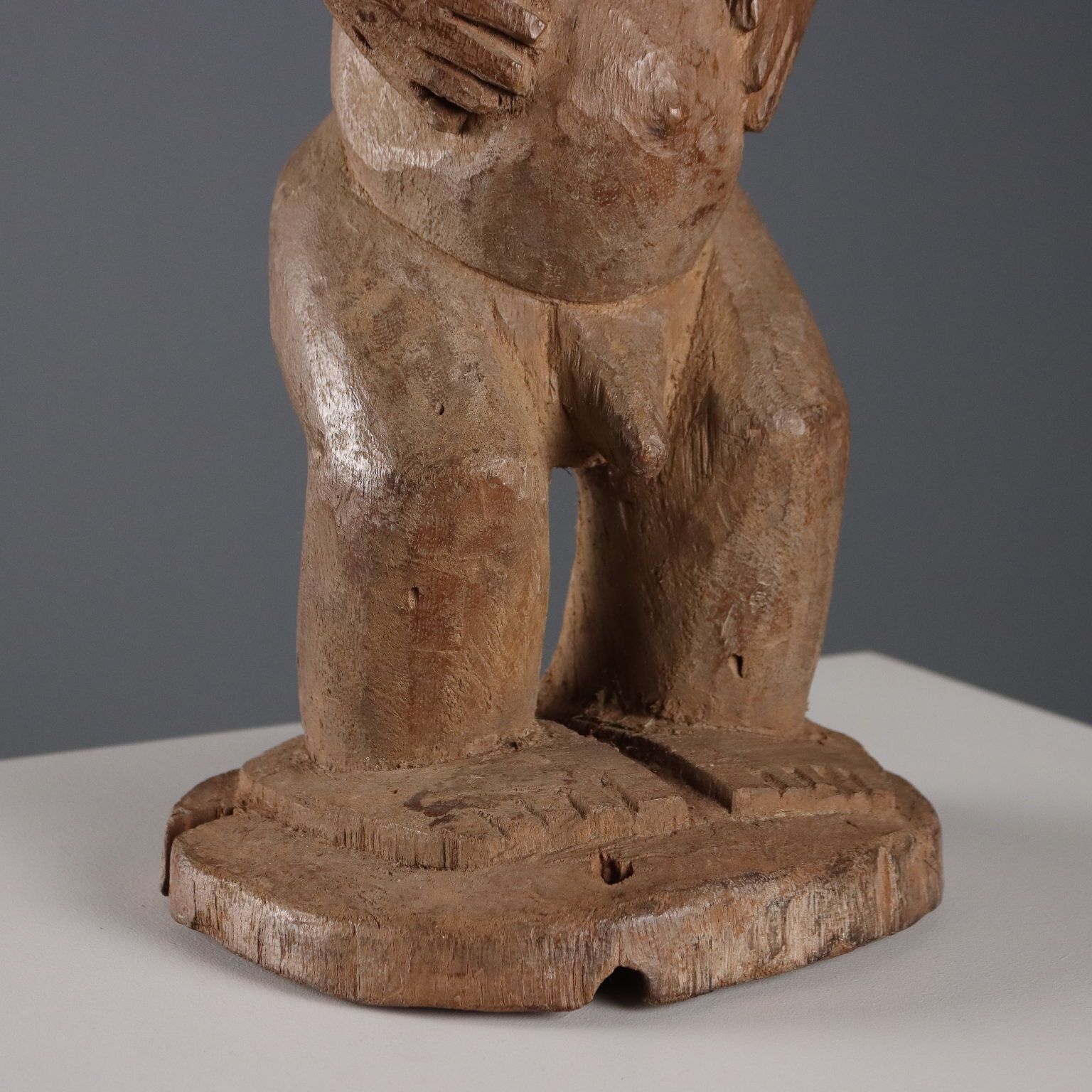 Figura Di Antenato Scultura In Legno Arte Hemba photo vinterior