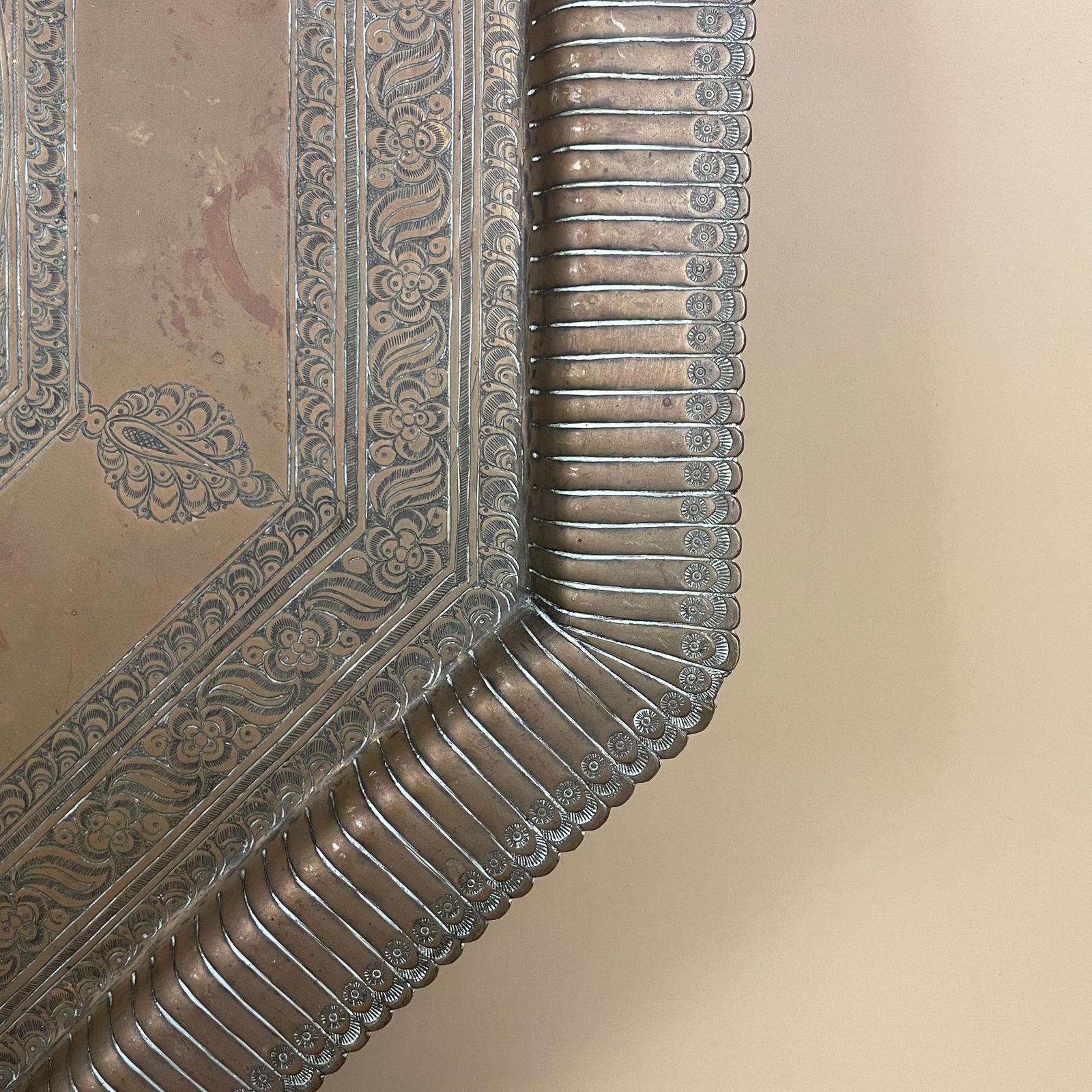 Antique Metal Gold Indian Patterned Brass Tray 60.5x60.5cm Plate Handmade Etched Intricate Decorative Pattern Wall Art Octagon Vintage India photo vintage