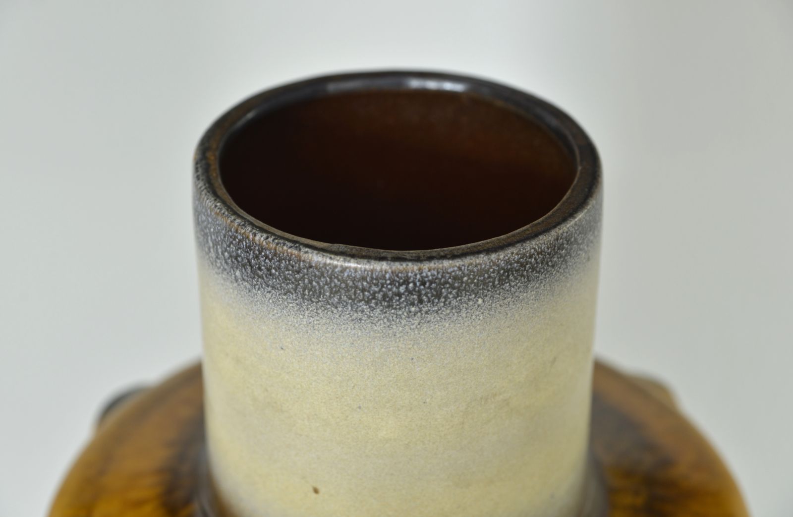 photo for sale Large Beehive Vase 7641 40 Dieter Peter Carstens West German Studio Pottery 1970s