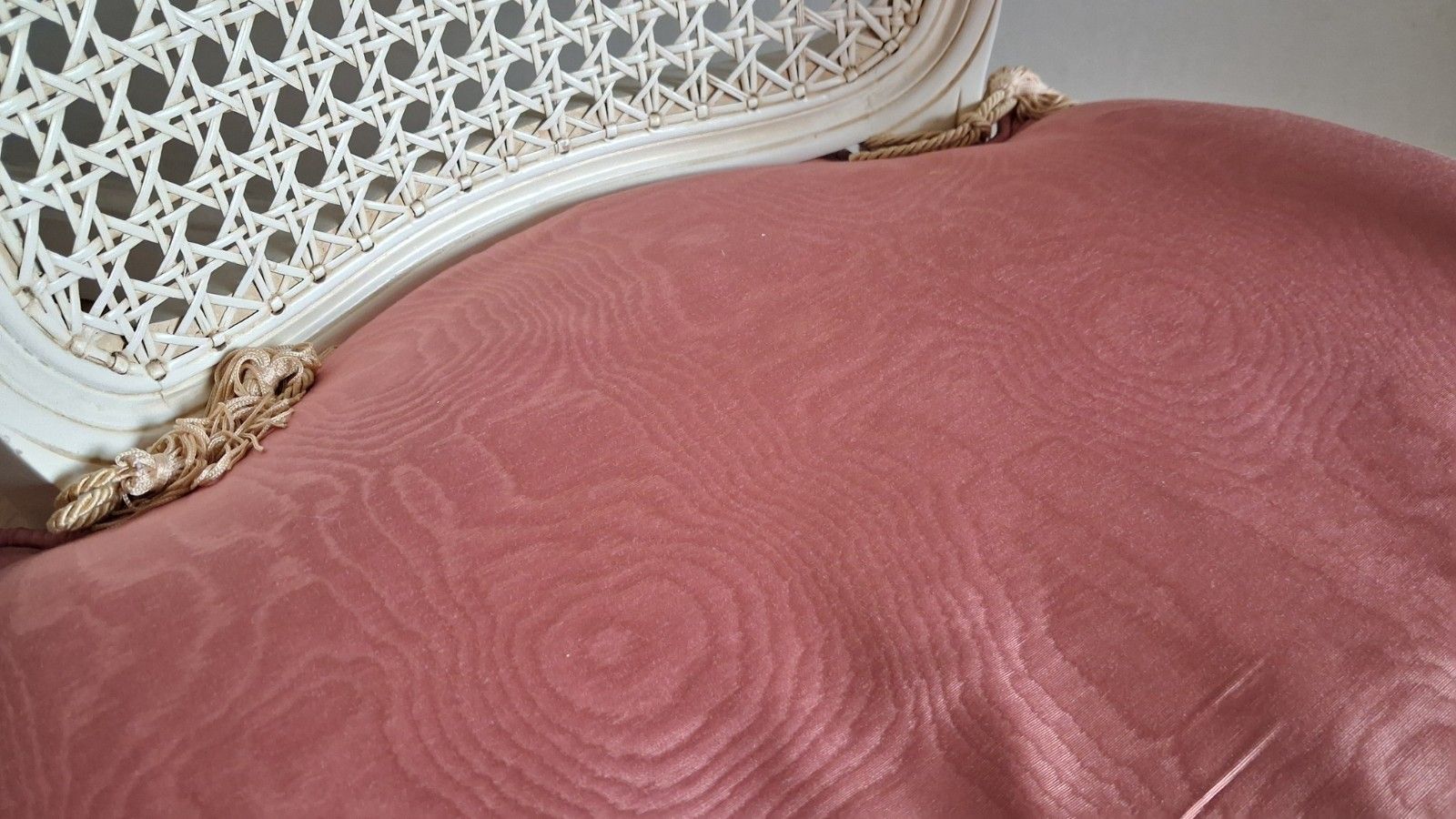 Beautiful French Louis XV  Cream And Gilt Upholstered Armchair /Bedroom Chair photo vinterior
