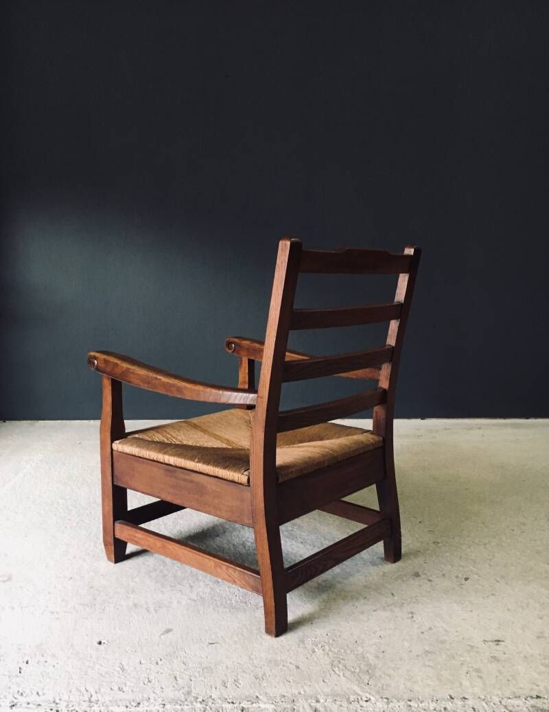 photo furniture Rustic Solid Design Xl Oak & Rush Arm Lounge Chair, France 1930's