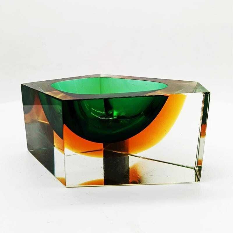 1960s Rare Multifaceted Asymmetrical Ashtray Or Catch All In Murano Glass By Flavio Poli For Seguso. Made In Italy. photo for sale