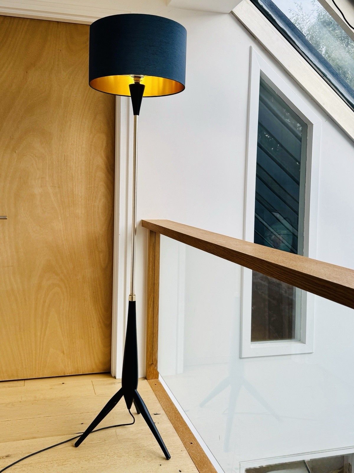 Very Tall 1950s Brass & Ebonised Wood Tripod Floor Lamp With Shade Vgc