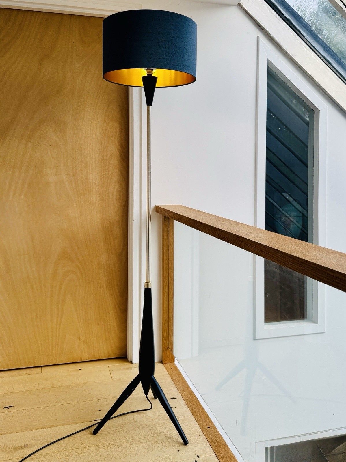 Very Tall 1950s Brass & Ebonised Wood Tripod Floor Lamp With Shade Vgc photo vintage