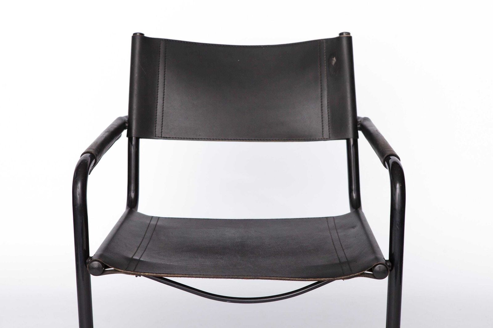 Mid Century Bauhaus Cantilever Chair – Black Leather, Attributed To Mart Stam, 1980s Vintage Modern Design, Metal Frame photo furniture