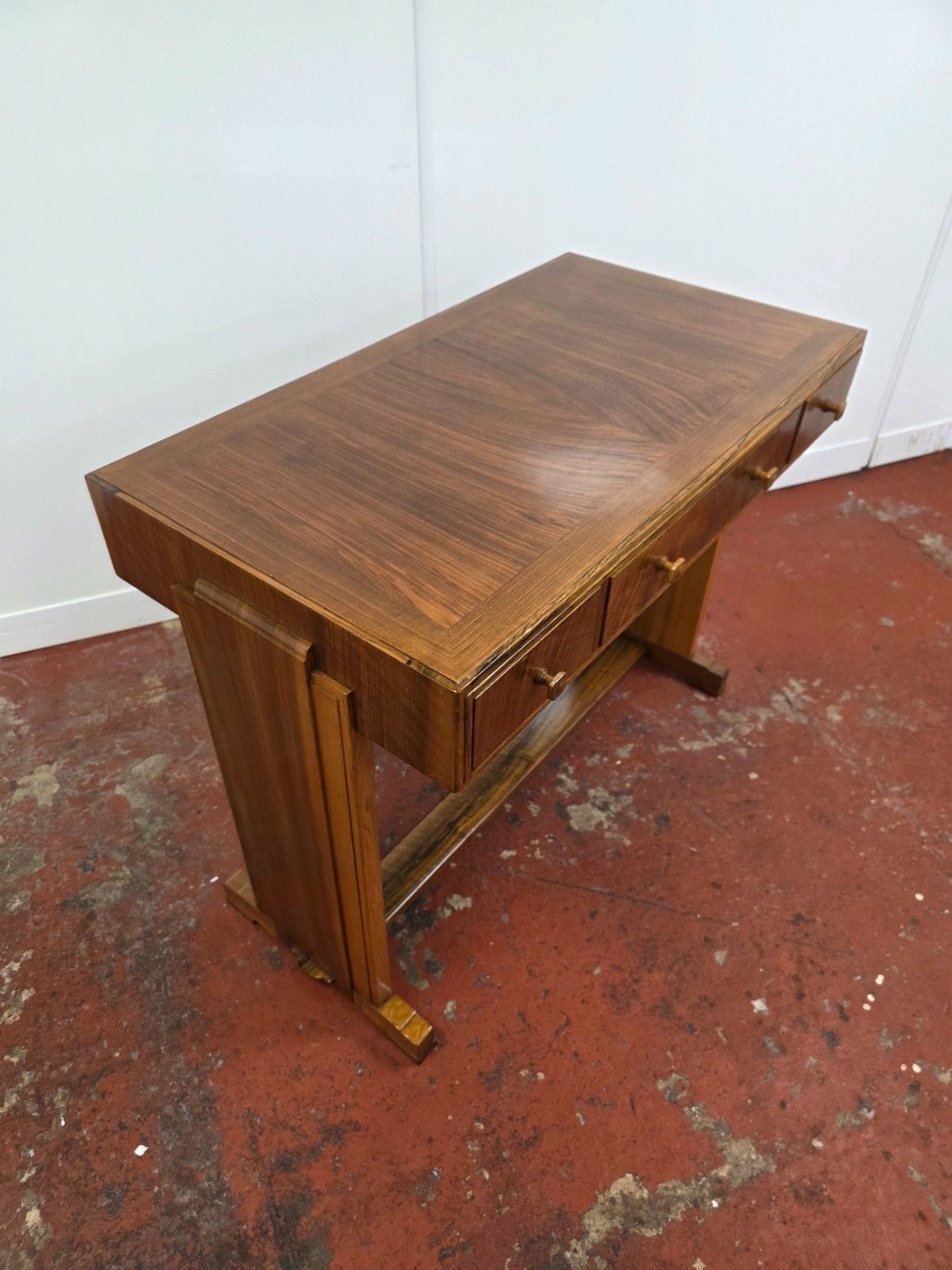Heals Of London 1930s Walnut Art Deco Desk/Sidetable photo vintage