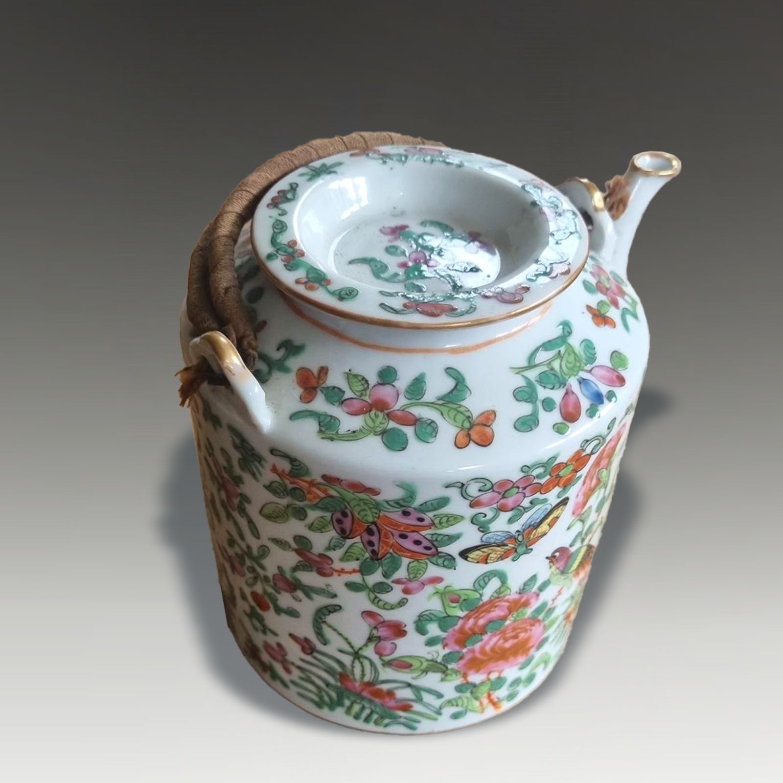 Antique Chinese "Rose Canton"  Teapot With Original Handles Circa 1870 15cm  H photo Home Decor