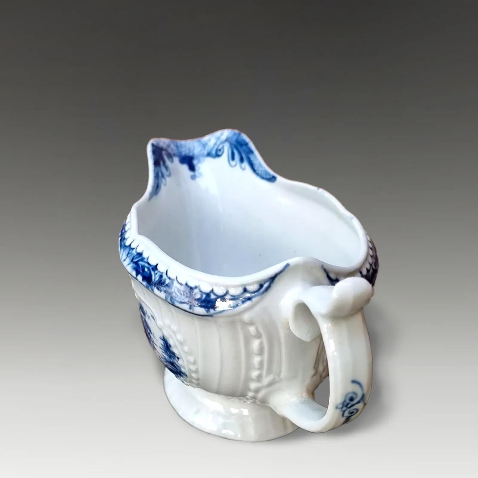 First Period DR Wall Early Worcester Sauce Boat C1760  Early & Rare 18cm W photo for sale