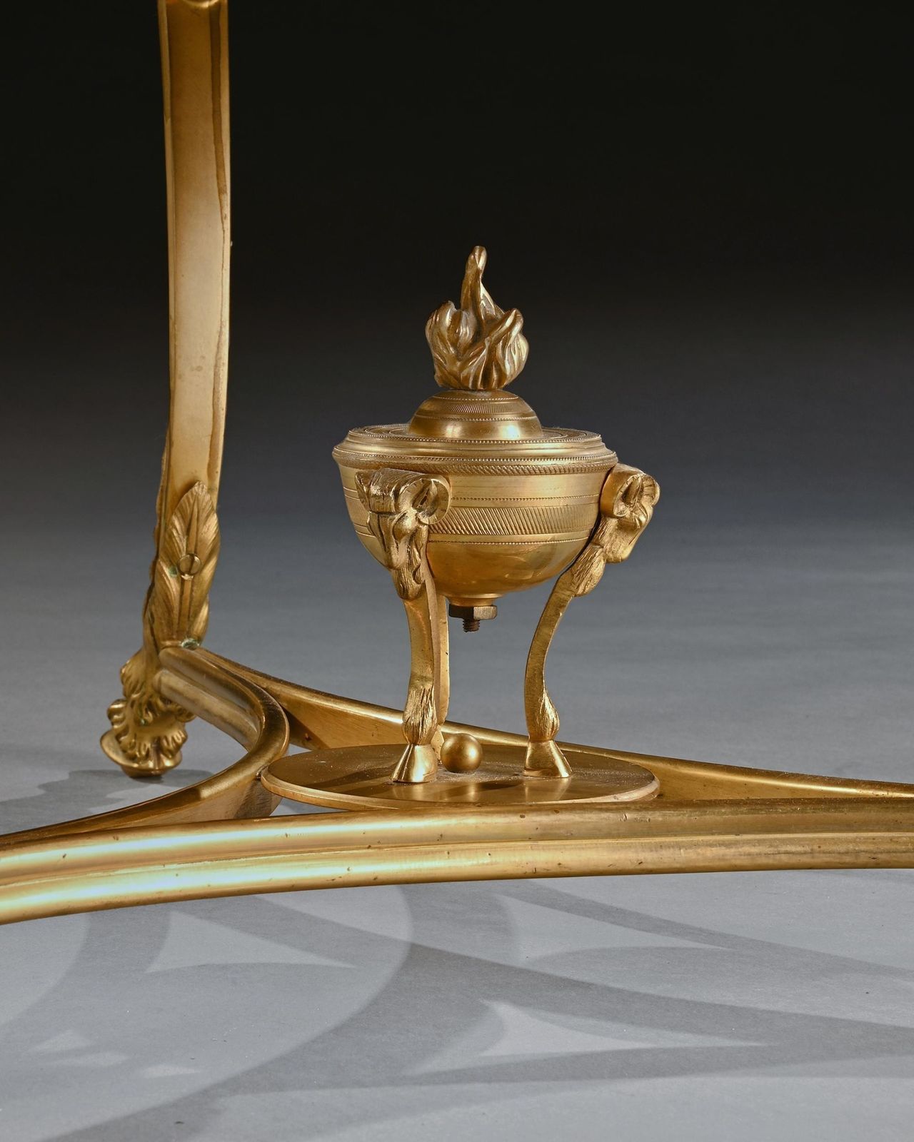 Late 19th Century French Gilt Bronze And Marble Gueridon photo 4850.0